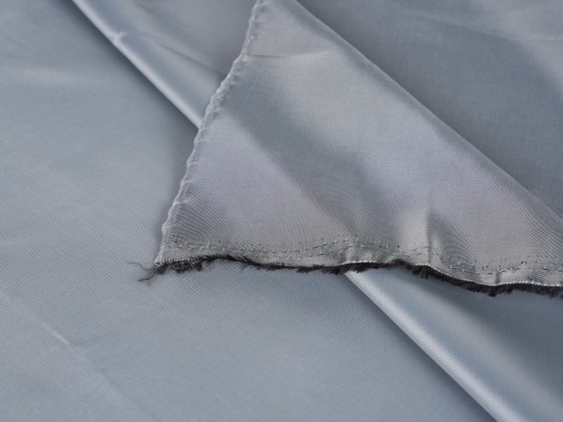 Polyester Viskoz Twill Astar Kumaşı Polyester Viskoz Twill Astar Kumaşı