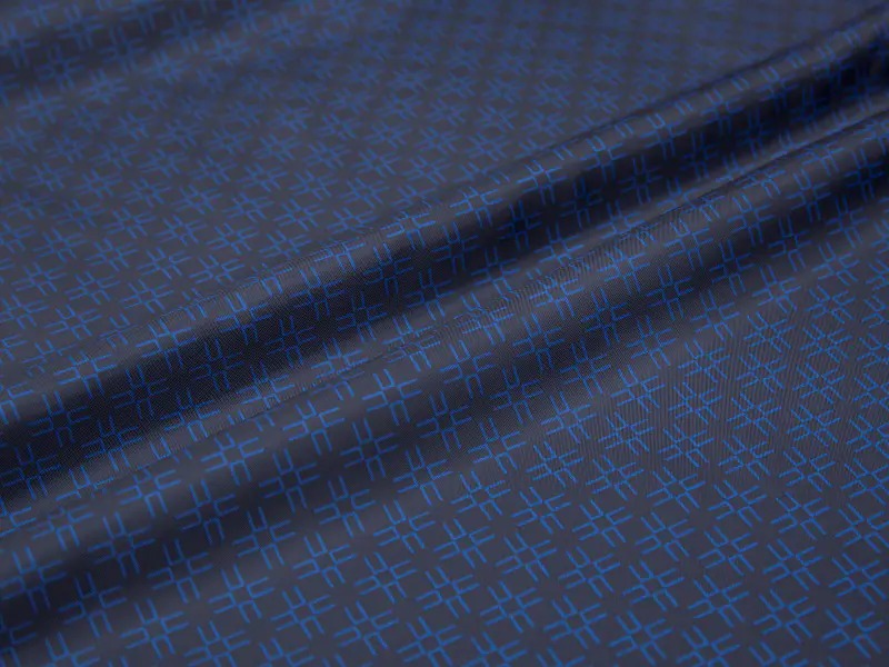 Deri kaplama kumaşlar neden uzun süre parlaklık ve dokularını koruyabilir?